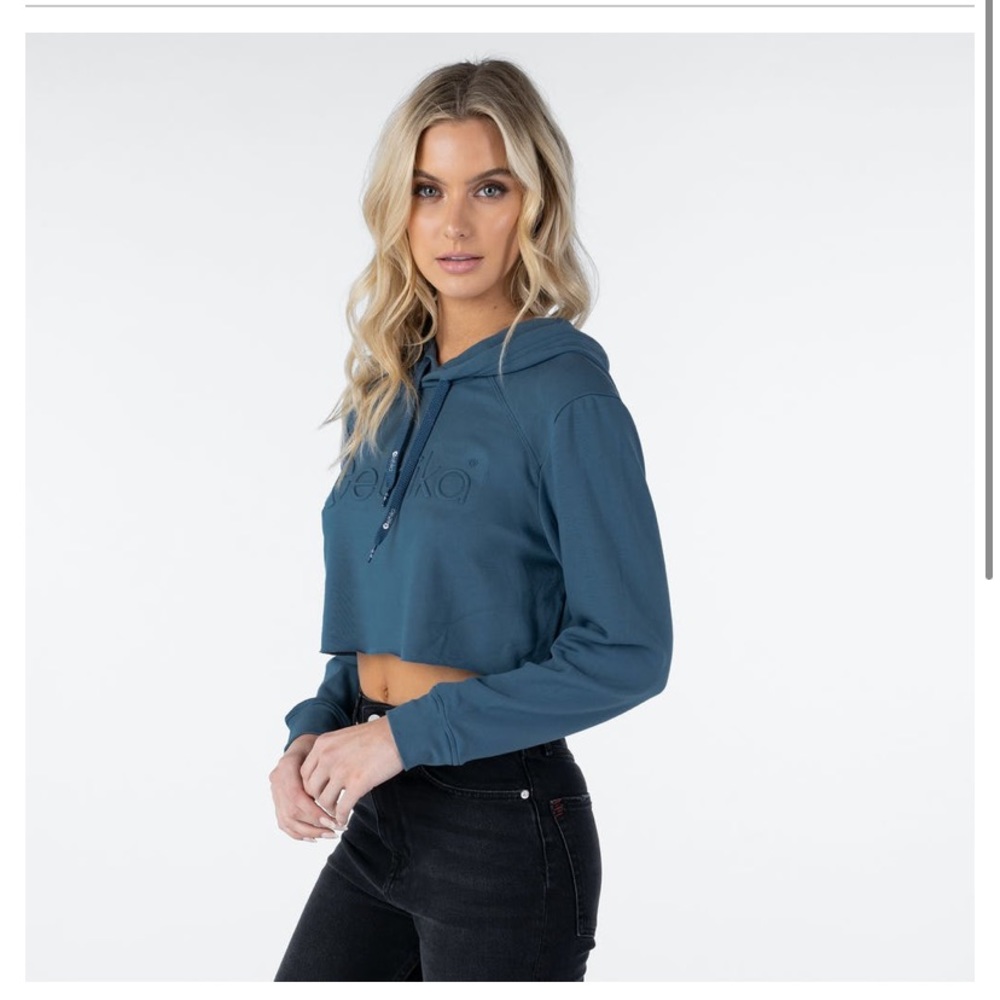 NWT Ethika Women’s Cropped Hoodie